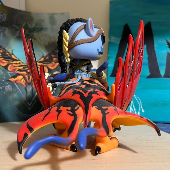 Avatar Movie Jake Sully as Taruk Makto Atop a Banshee Funko Pop - Picture 3 of 4